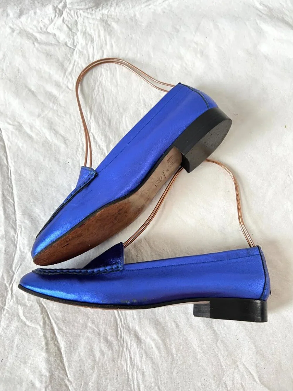 Bruno Magli loafers metallic blue leather EU 39 US womens 9 slip on shoes
